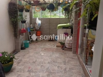 Casa à venda com 70m², 3 quartos, 1 vaga no bairro Rio Tavares em Florianópolis - Foto 3