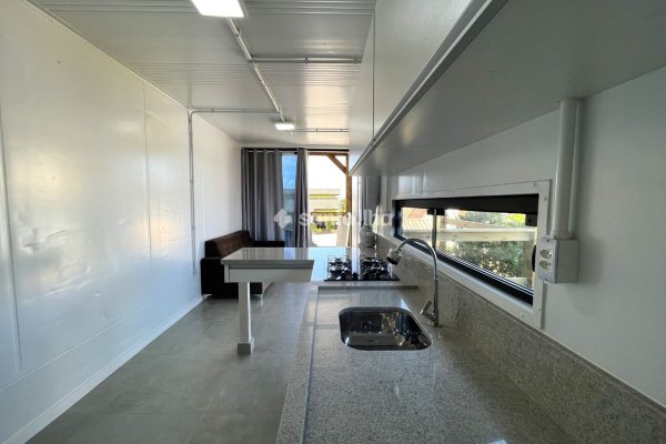 Apartamento para alugar com 30m², 1 quarto, 1 vaga no bairro Rio Tavares em Florianópolis