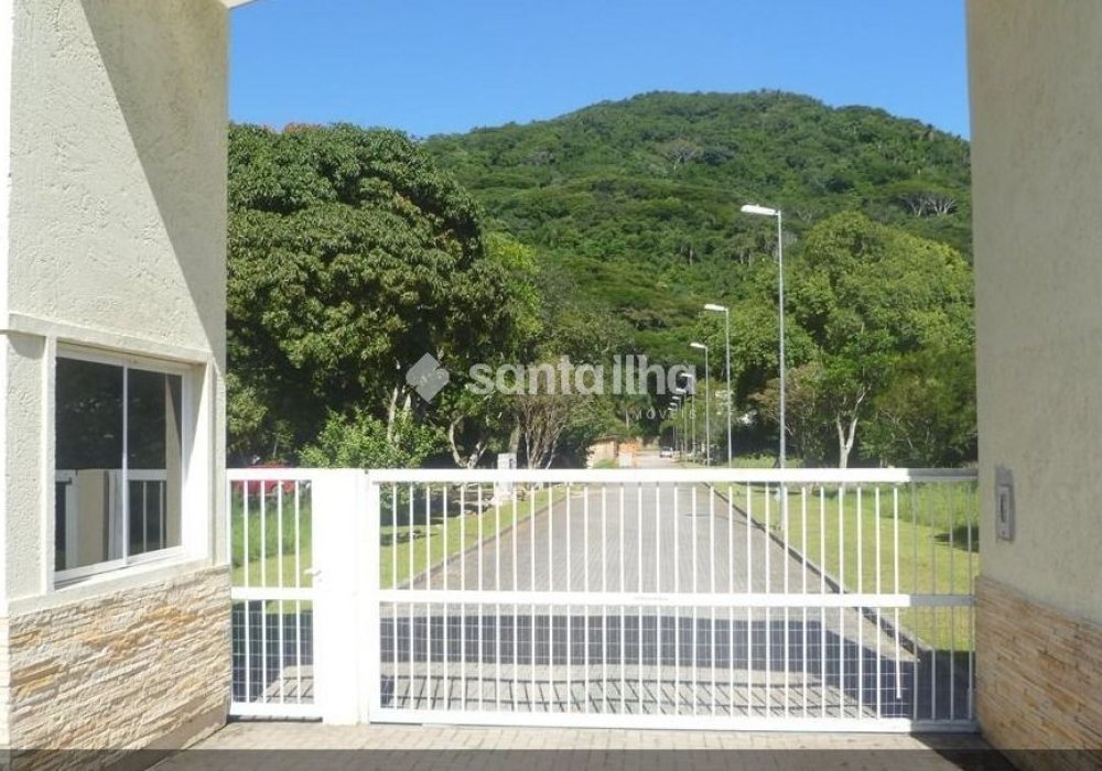 Terreno à venda com 471m², 1 vaga no bairro Pântano do Sul em Florianópolis - Foto 1