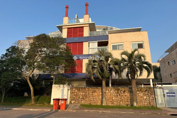 Cobertura para alugar ou comprar com 227m², 4 quartos, 3 suítes, 3 vagas no bairro Campeche em Florianópolis