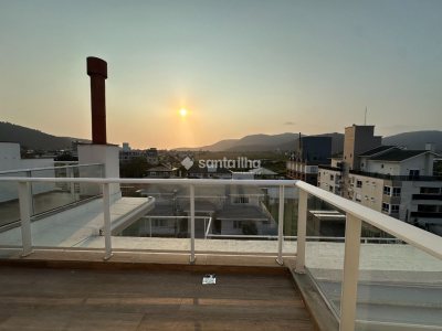 Cobertura para alugar ou comprar com 227m², 4 quartos, 3 suítes, 3 vagas no bairro Campeche em Florianópolis - Foto 12