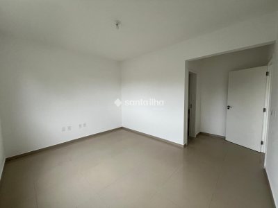 Casa para alugar com 126m², 2 quartos, 1 suíte, 2 vagas no bairro Campeche em Florianópolis - Foto 9