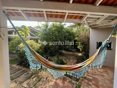 Casa à venda com 211m², 3 quartos, 3 suítes, 2 vagas no bairro Morro das Pedras em Florianópolis - Foto 16