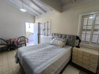 Casa à venda com 211m², 3 quartos, 3 suítes, 2 vagas no bairro Morro das Pedras em Florianópolis - Foto 21
