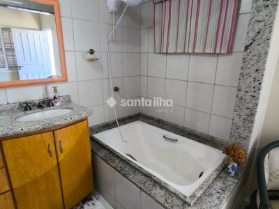 Casa à venda com 211m², 3 quartos, 3 suítes, 2 vagas no bairro Morro das Pedras em Florianópolis - Foto 22