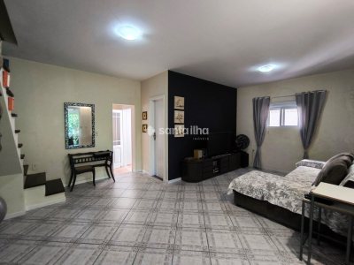 Casa à venda com 211m², 3 quartos, 3 suítes, 2 vagas no bairro Morro das Pedras em Florianópolis - Foto 11