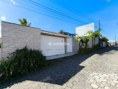 Casa à venda com 211m², 3 quartos, 3 suítes, 2 vagas no bairro Morro das Pedras em Florianópolis - Foto 35