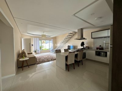 Casa à venda com 250m², 3 quartos, 2 suítes, 3 vagas no bairro Armação em Florianópolis - Foto 8
