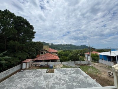 Casa à venda com 250m², 3 quartos, 2 suítes, 3 vagas no bairro Armação em Florianópolis - Foto 20