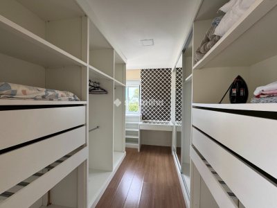 Casa à venda com 250m², 3 quartos, 2 suítes, 3 vagas no bairro Armação em Florianópolis - Foto 27