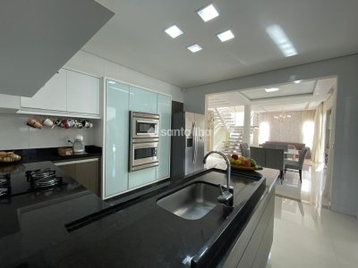 Casa para alugar ou comprar com 358m², 4 quartos, 4 suítes, 3 vagas no bairro Rio Tavares em Florianopolis - Foto 21