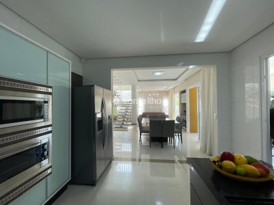 Casa para alugar ou comprar com 358m², 4 quartos, 4 suítes, 3 vagas no bairro Rio Tavares em Florianopolis - Foto 19