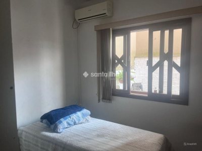 Casa à venda com 255m², 8 quartos, 1 suíte, 3 vagas no bairro Lagoa da Conceição em Florianópolis - Foto 9
