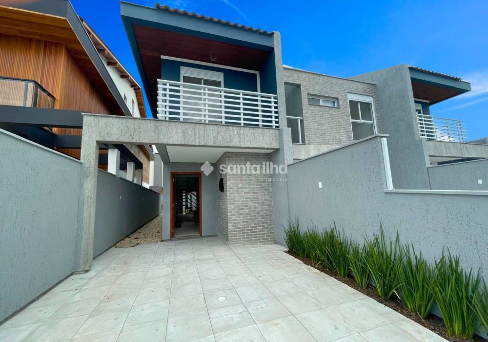 Casa à venda com 170m², 3 quartos, 1 suíte, 3 vagas no bairro Campeche em Florianópolis - Foto 1