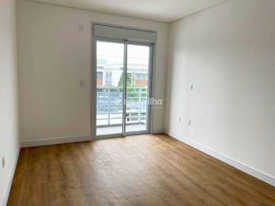 Casa à venda com 170m², 3 quartos, 1 suíte, 3 vagas no bairro Campeche em Florianópolis - Foto 10