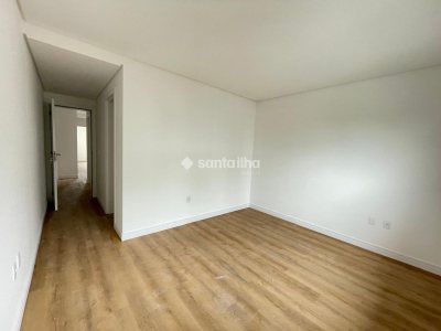 Casa à venda com 170m², 3 quartos, 1 suíte, 3 vagas no bairro Campeche em Florianópolis - Foto 9
