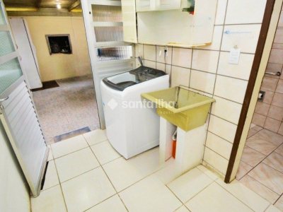 Casa à venda com 219m², 3 quartos, 1 suíte, 2 vagas no bairro Campeche em Florianópolis - Foto 14