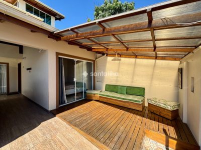 Casa à venda com 262m², 4 quartos, 2 vagas no bairro Campeche em Florianópolis - Foto 3