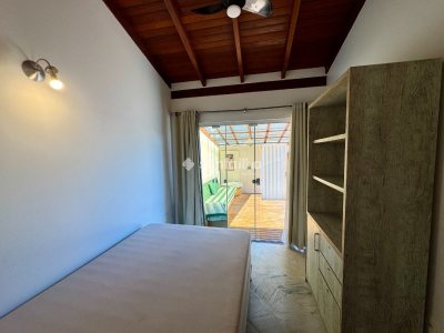 Casa à venda com 262m², 4 quartos, 2 vagas no bairro Campeche em Florianópolis - Foto 27