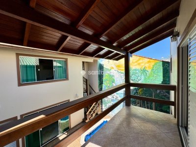 Casa à venda com 262m², 4 quartos, 2 vagas no bairro Campeche em Florianópolis - Foto 32