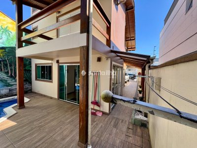 Casa à venda com 262m², 4 quartos, 2 vagas no bairro Campeche em Florianópolis - Foto 38