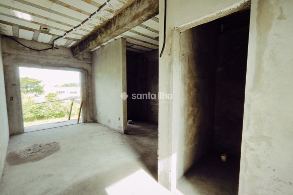 Studio à venda com 29m², 1 quarto no bairro Ribeirão da Ilha em Florianópolis