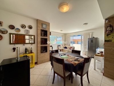 Cobertura à venda com 127m², 2 quartos, 1 suíte, 2 vagas no bairro Canasvieiras em Florianópolis - Foto 4