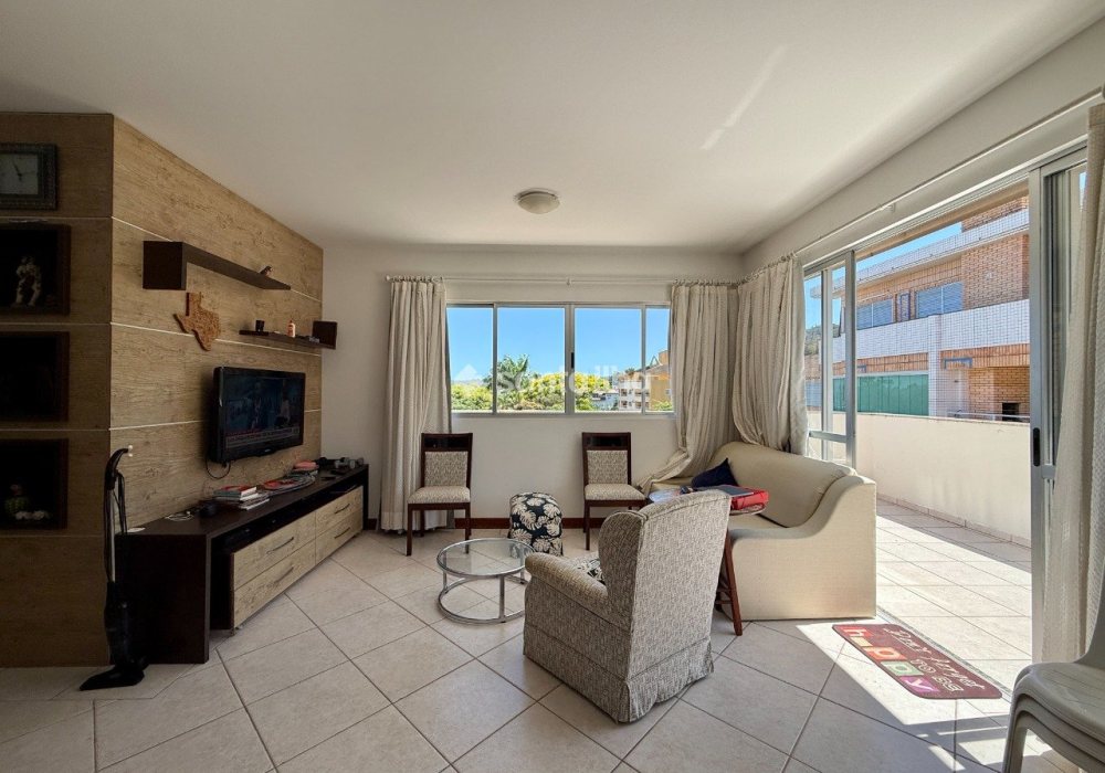 Cobertura à venda com 127m², 2 quartos, 1 suíte, 2 vagas no bairro Canasvieiras em Florianópolis - Foto 1