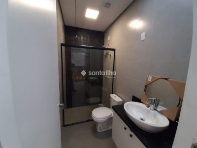 Casa à venda com 564m², 6 quartos, 1 suíte, 5 vagas no bairro Campeche em Florianópolis - Foto 23