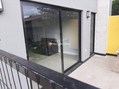 Casa à venda com 564m², 6 quartos, 1 suíte, 5 vagas no bairro Campeche em Florianópolis - Foto 22