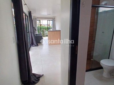 Casa à venda com 564m², 6 quartos, 1 suíte, 5 vagas no bairro Campeche em Florianópolis - Foto 9