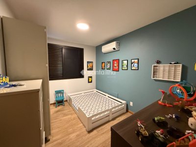 Apartamento à venda com 237m², 4 quartos, 2 suítes, 2 vagas no bairro Centro em Florianópolis - Foto 13