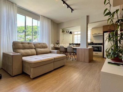Apartamento à venda com 61m², 2 quartos, 1 suíte, 1 vaga no bairro Centro em Florianópolis - Foto 4