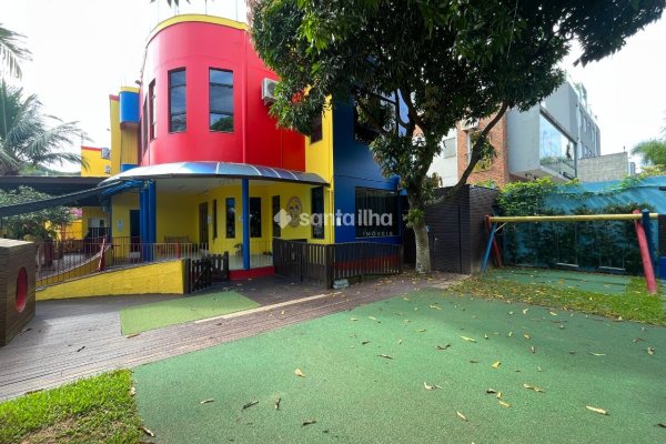 Ponto Comercial para alugar com 726m², 14 quartos no bairro Campeche em Florianopolis