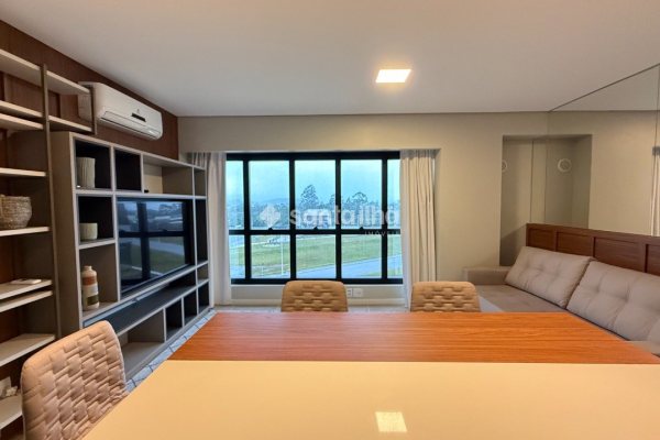 Apartamento à venda com 63m², 2 quartos, 1 suíte, 1 vaga no bairro Campeche em Florianópolis