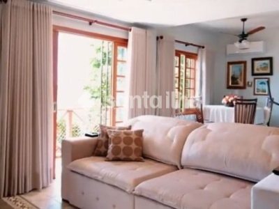 Casa à venda com 320m², 3 quartos, 1 suíte, 3 vagas no bairro Lagoa da Conceição em Florianópolis - Foto 39