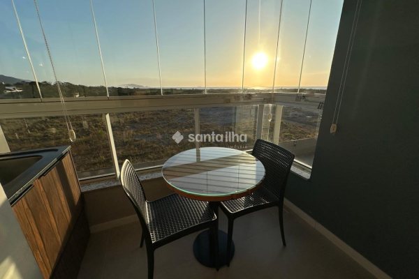 Apartamento à venda com 76m², 2 quartos, 1 suíte, 2 vagas no bairro Campeche em Florianópolis