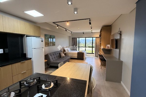 Studio à venda com 39m², 1 quarto, 1 vaga no bairro Campeche em Florianópolis