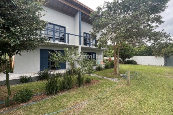 Sala/Conjunto para alugar com 65m², 2 quartos, 1 suíte, 1 vaga no bairro Morro das Pedras em Florianópolis