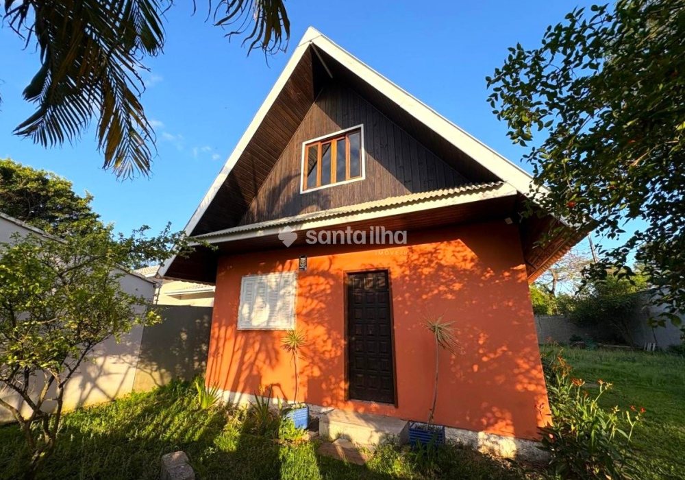Casa à venda com 60m², 1 quarto, 3 vagas no bairro Campeche em Florianópolis - Foto 1