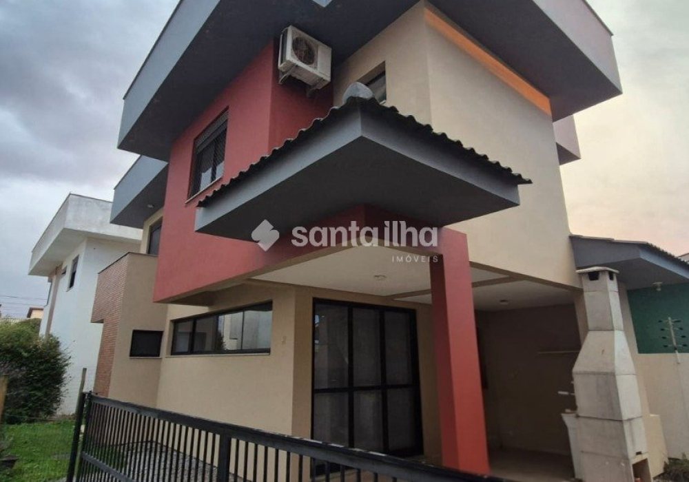 Casa à venda com 118m², 3 quartos, 1 suíte, 1 vaga no bairro Campeche em Florianópolis - Foto 1