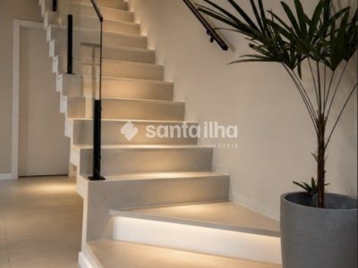 Casa à venda com 189m², 3 quartos, 1 suíte, 2 vagas no bairro Campeche em Florianópolis - Foto 12