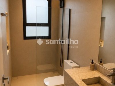 Casa à venda com 189m², 3 quartos, 1 suíte, 2 vagas no bairro Campeche em Florianópolis - Foto 16