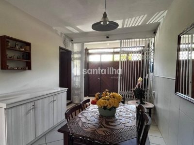 Casa à venda com 122m², 2 quartos, 1 vaga no bairro Campeche em Florianópolis - Foto 4