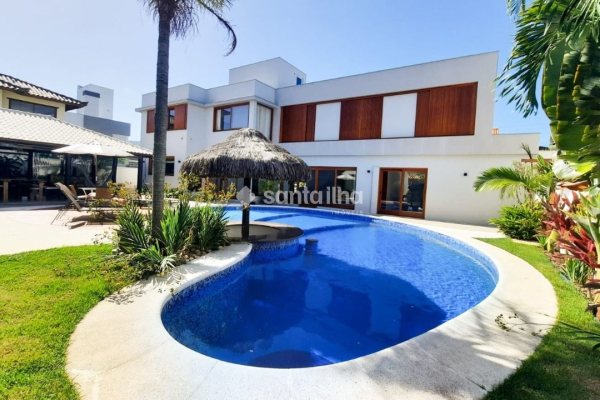Casa à venda com 600m², 4 quartos, 4 suítes, 6 vagas no bairro Rio Tavares em Florianópolis
