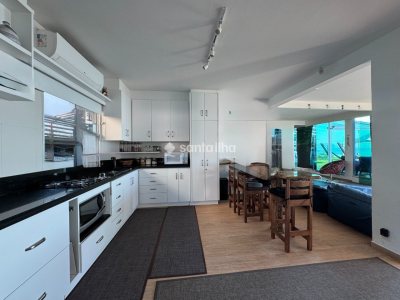 Casa à venda com 300m², 5 quartos, 2 suítes, 3 vagas no bairro Campeche em Florianópolis - Foto 12
