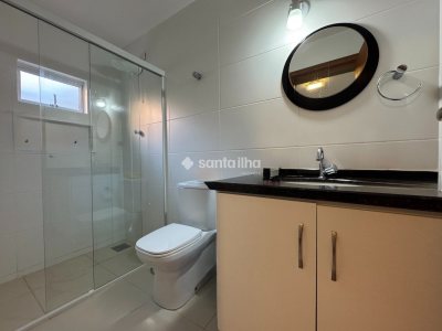 Casa à venda com 300m², 5 quartos, 2 suítes, 3 vagas no bairro Campeche em Florianópolis - Foto 25