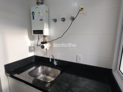 Apartamento à venda com 76m², 2 quartos, 1 suíte, 2 vagas no bairro Novo Campeche em Florianópolis - Foto 7