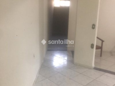 Casa à venda com 134m², 5 quartos, 1 suíte, 2 vagas no bairro Campeche em Florianópolis - Foto 12