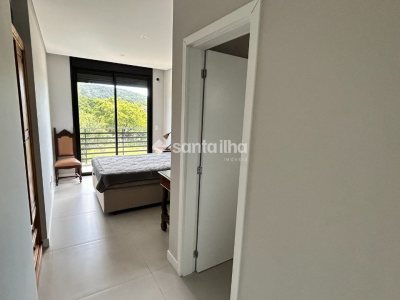 Casa à venda com 208m², 3 quartos, 3 suítes, 1 vaga no bairro Rio Tavares em Florianópolis - Foto 22